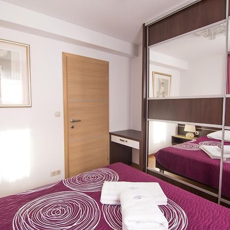 Apartments Villa Novak 1 Donji Okrug  Phòng bức ảnh