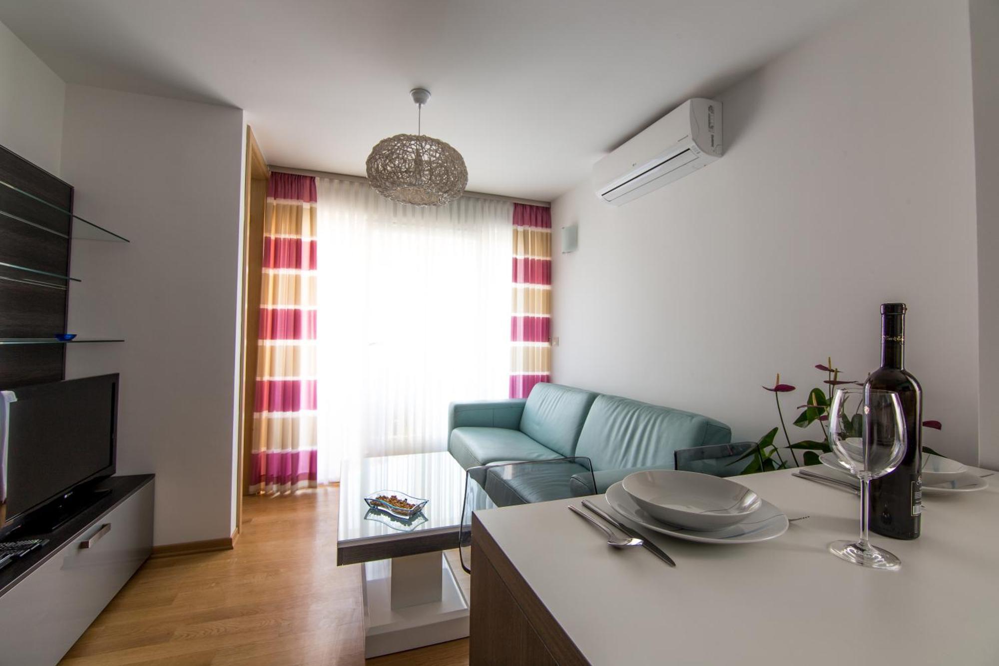 Apartments Villa Novak 1 Donji Okrug  Phòng bức ảnh