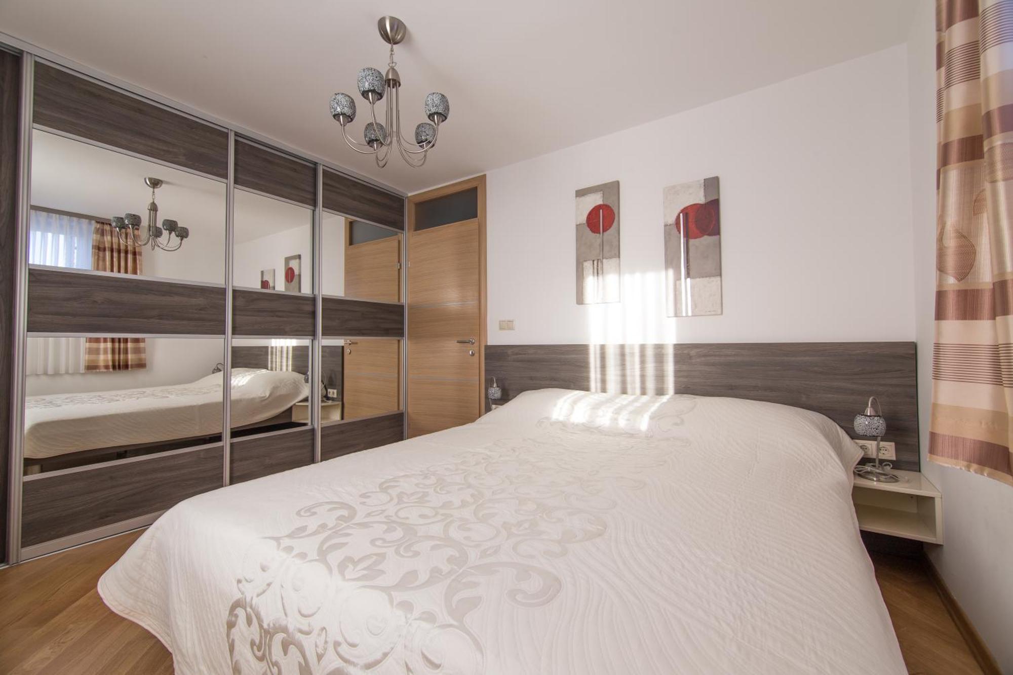 Apartments Villa Novak 1 Donji Okrug  Phòng bức ảnh