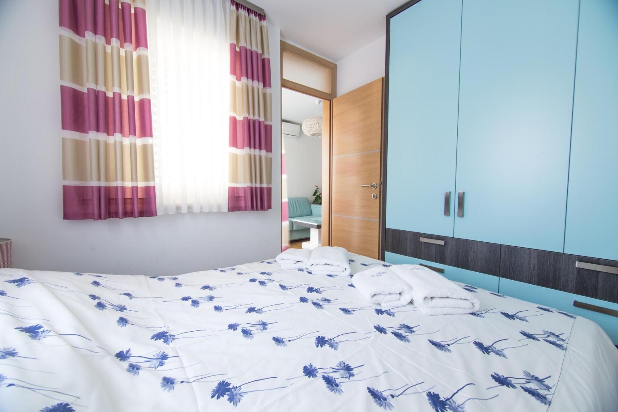 Apartments Villa Novak 1 Donji Okrug  Phòng bức ảnh