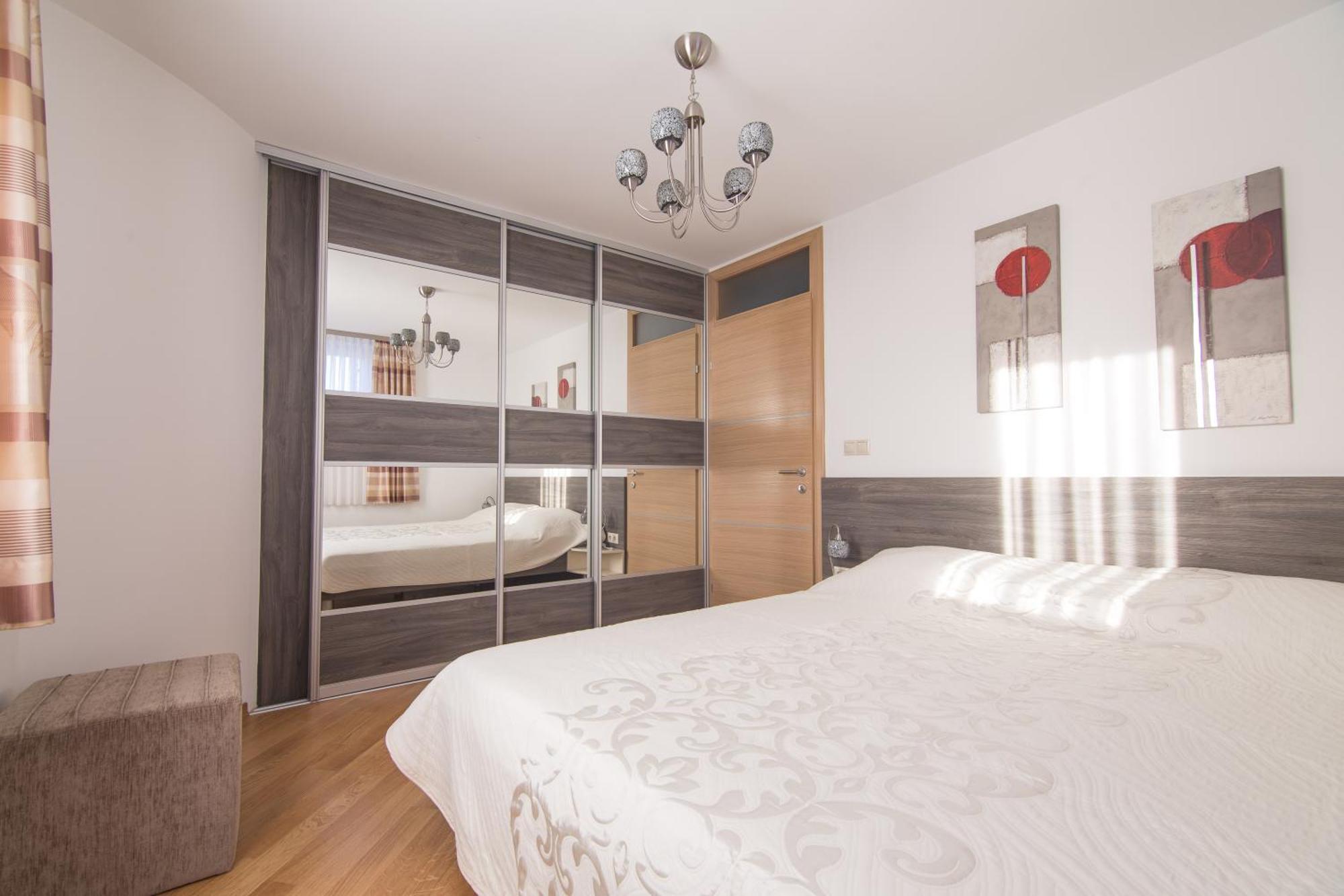 Apartments Villa Novak 1 Donji Okrug  Phòng bức ảnh