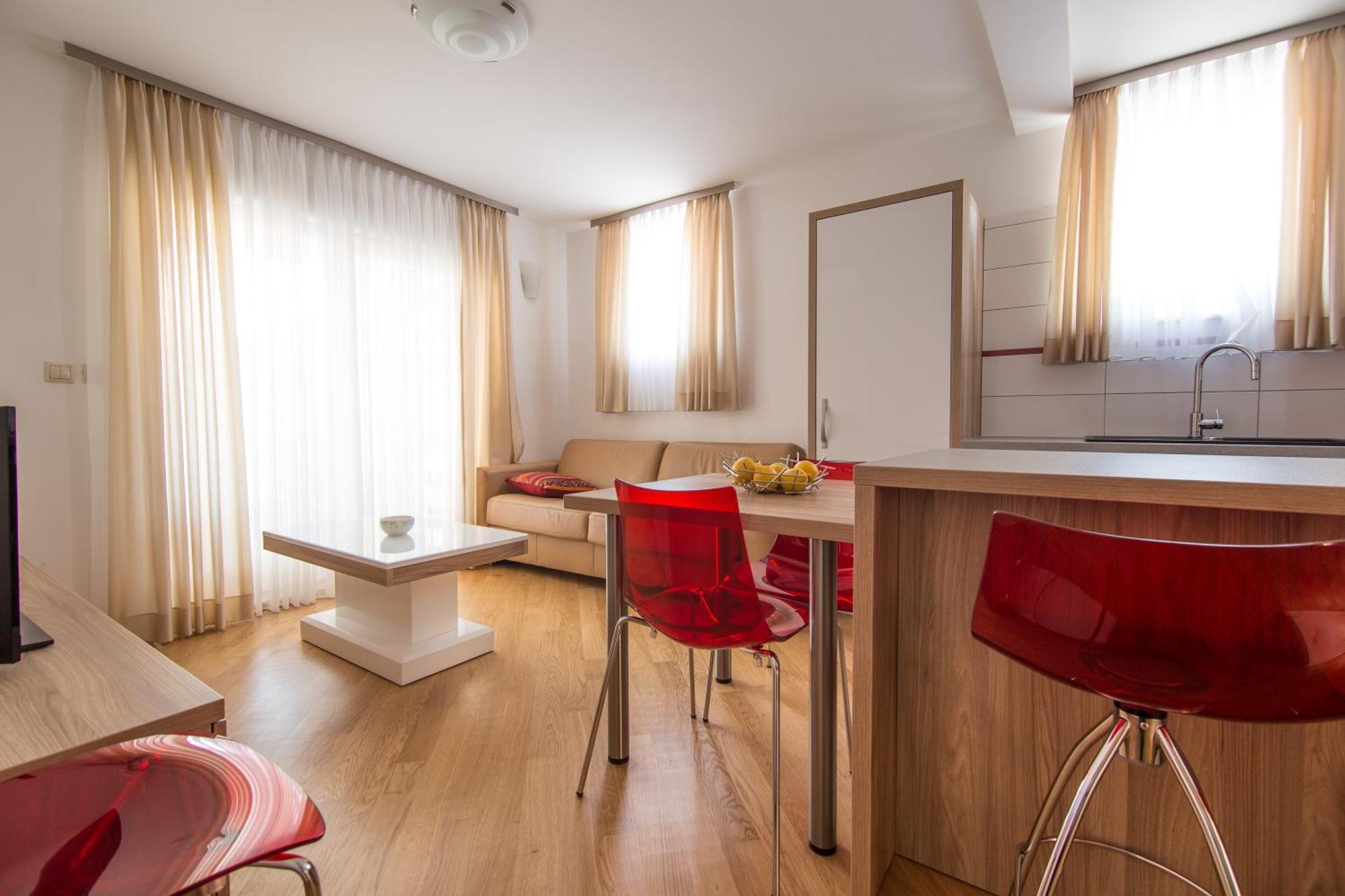 Apartments Villa Novak 1 Donji Okrug  Phòng bức ảnh